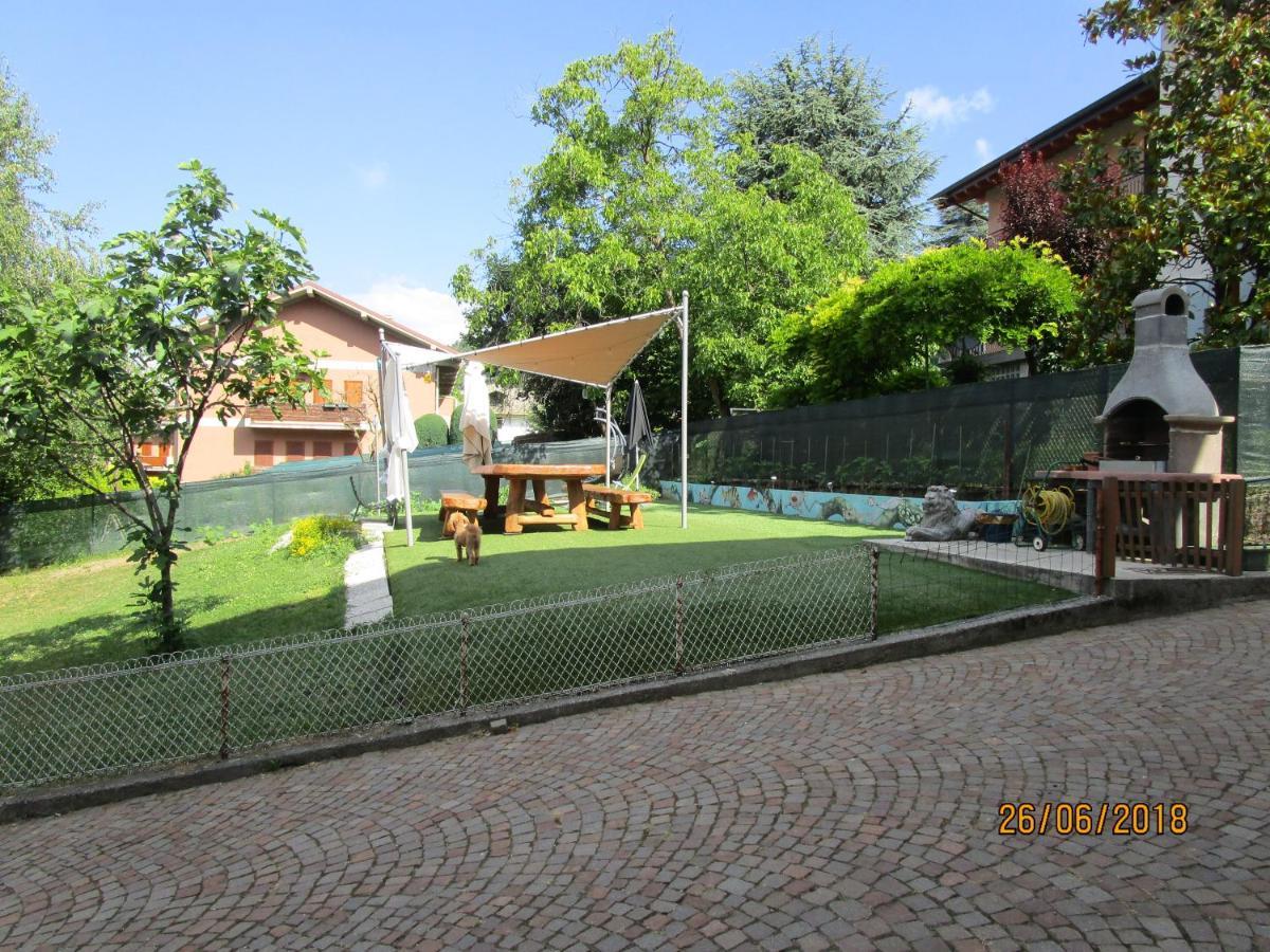 Apartamento Rainbow House Esino Lario Exterior foto
